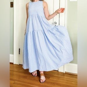 En saison adorable maxi dress tags attached